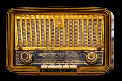 Historia la radio. Origen, nacimiento desarrollo – Radio El Candil